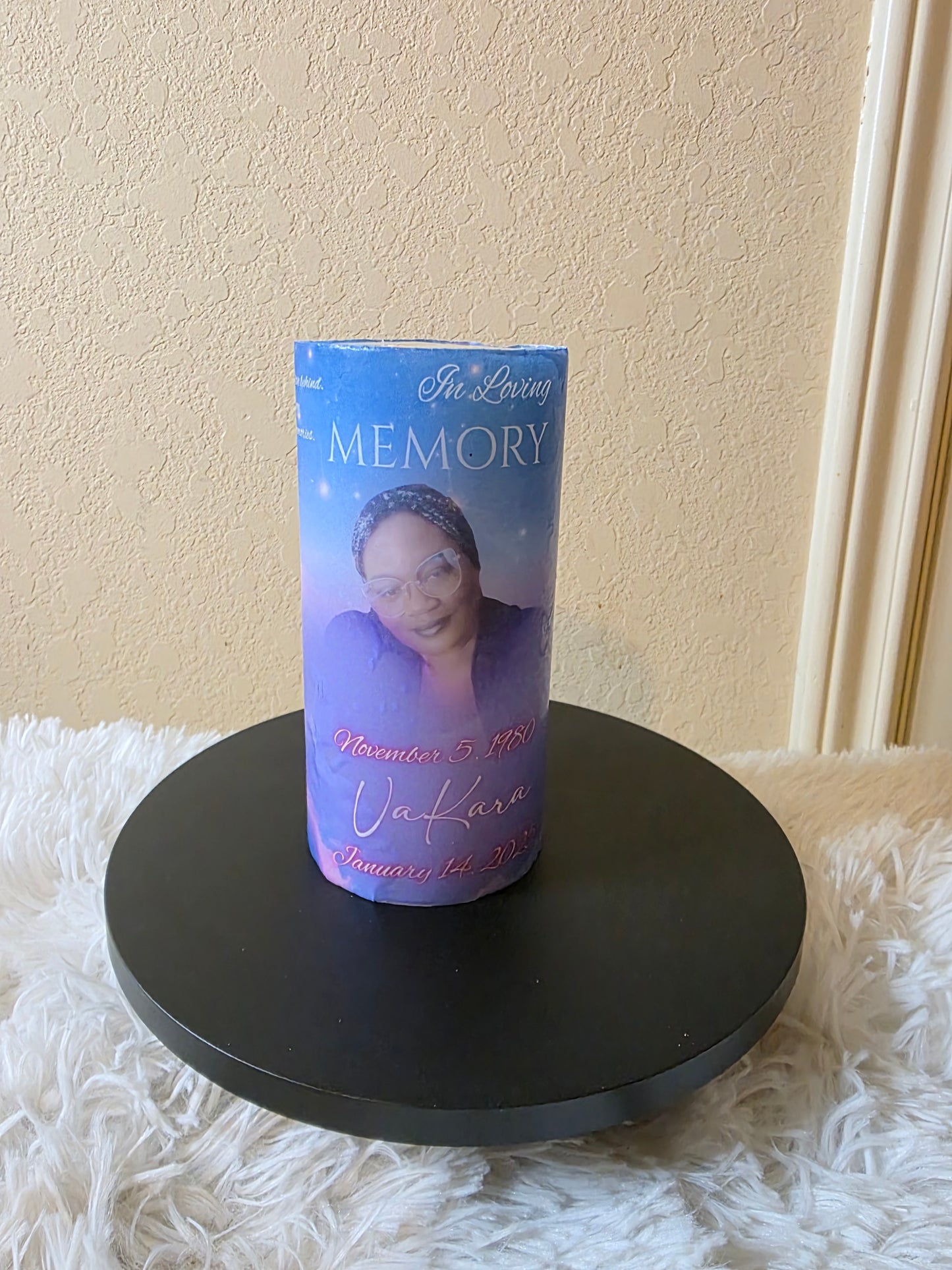 Memorial Candle – A Gentle Light of Remembrance